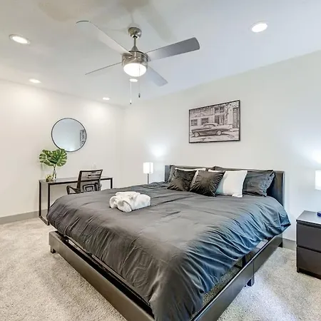 Perfect Stay With King Bed, Free Parking, Free Wi-Fi Houston Exterior photo